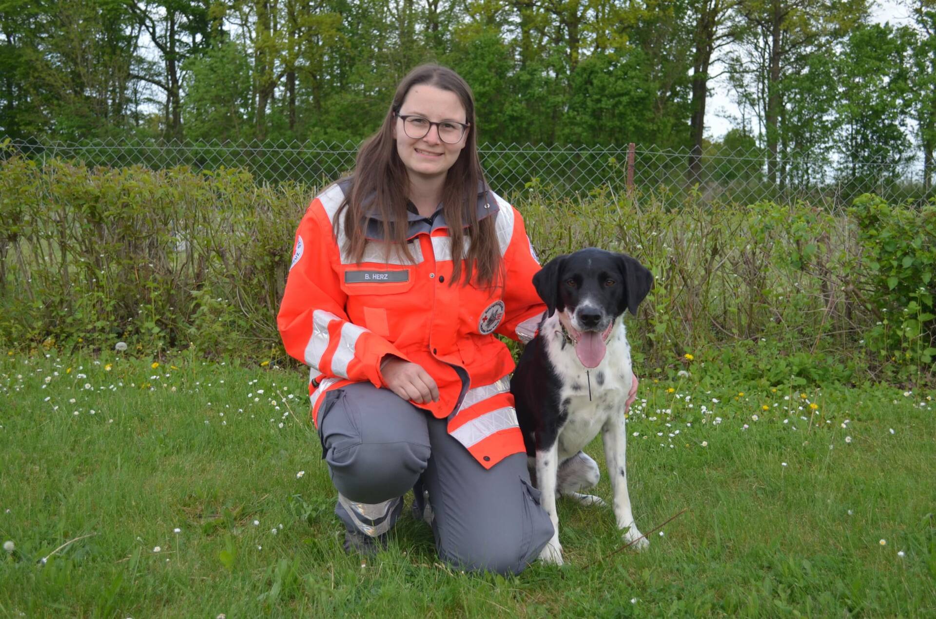 Bianca Herz mit Flächensuchhund Käptn